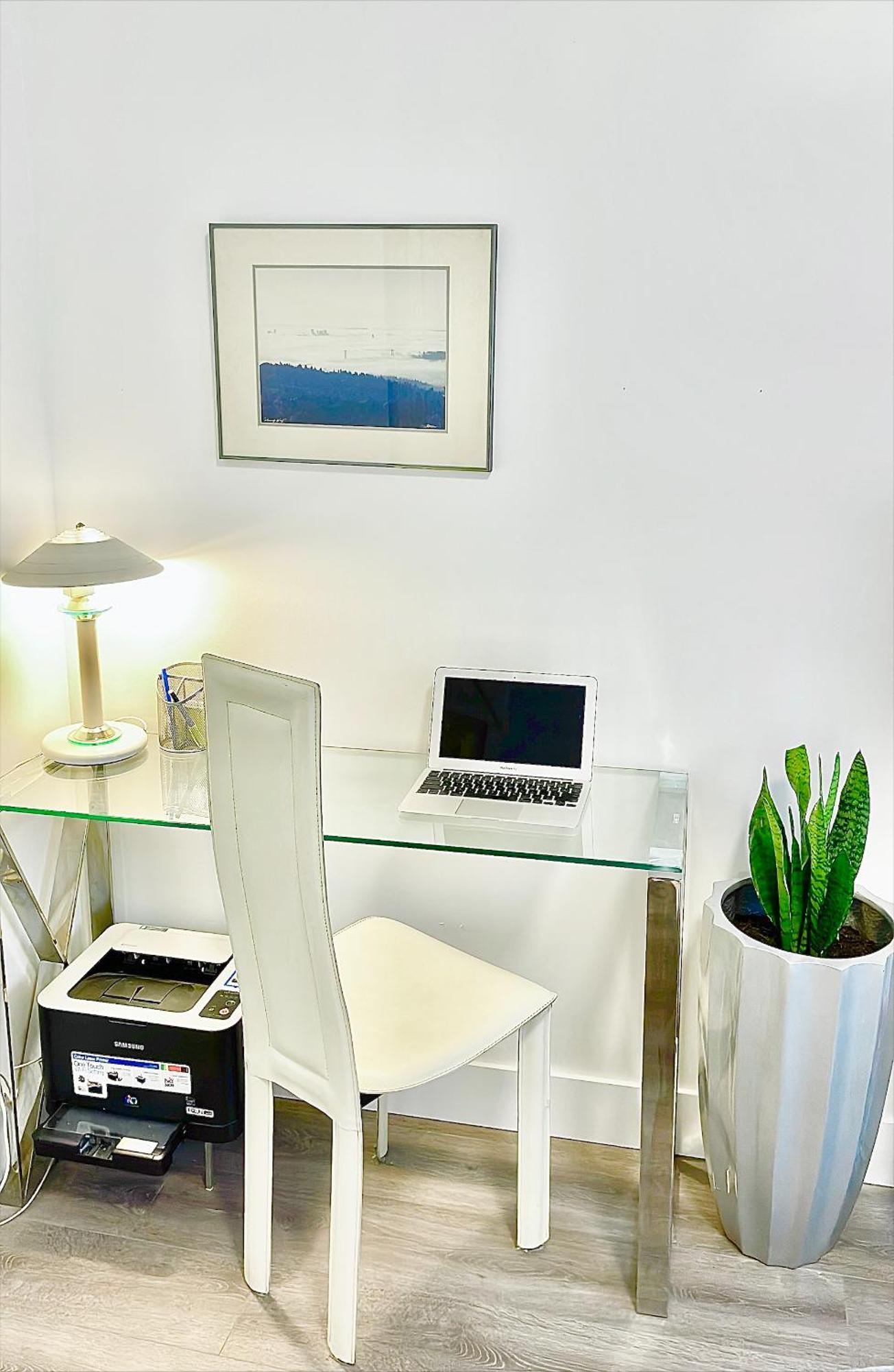 Entire New Cozy And Modern 2-Storey House 밴쿠버 외부 사진